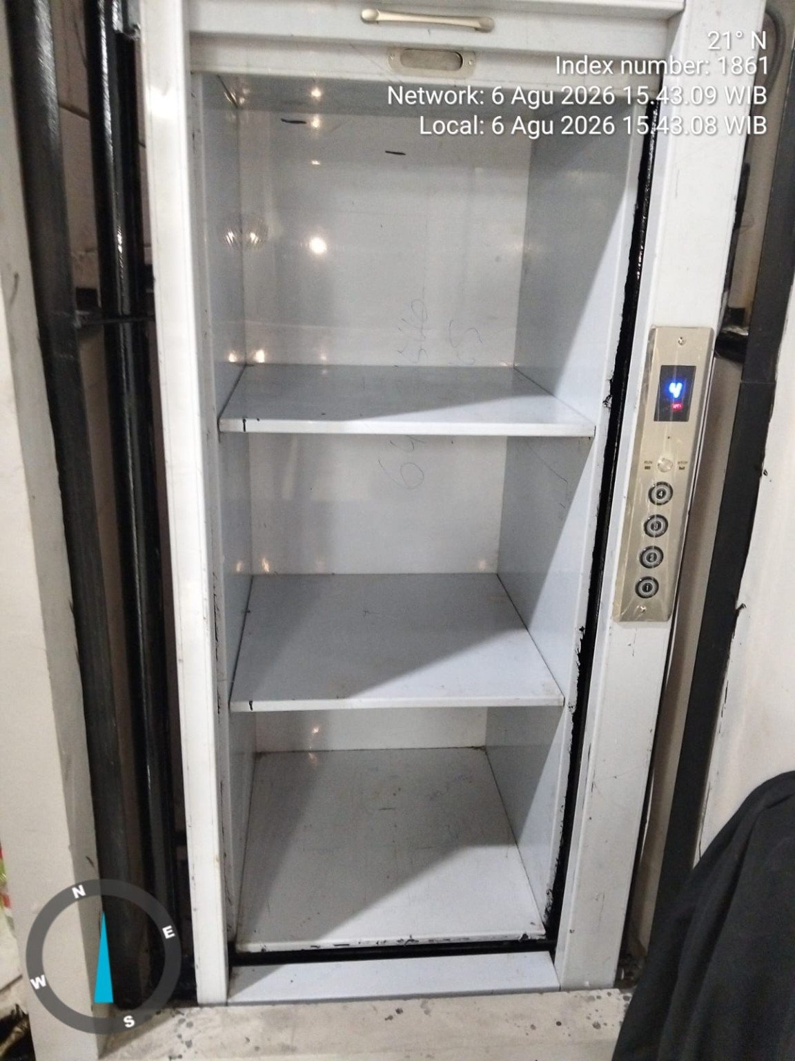 Lift Barang 4 Lantai