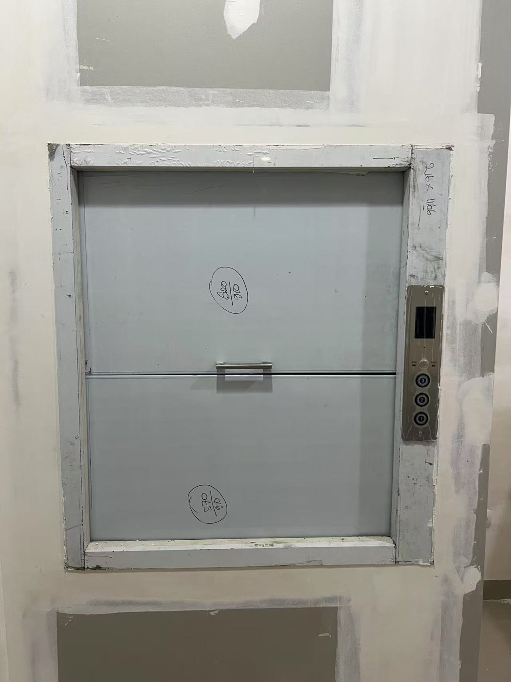 Dokumentasi dumbwaiter