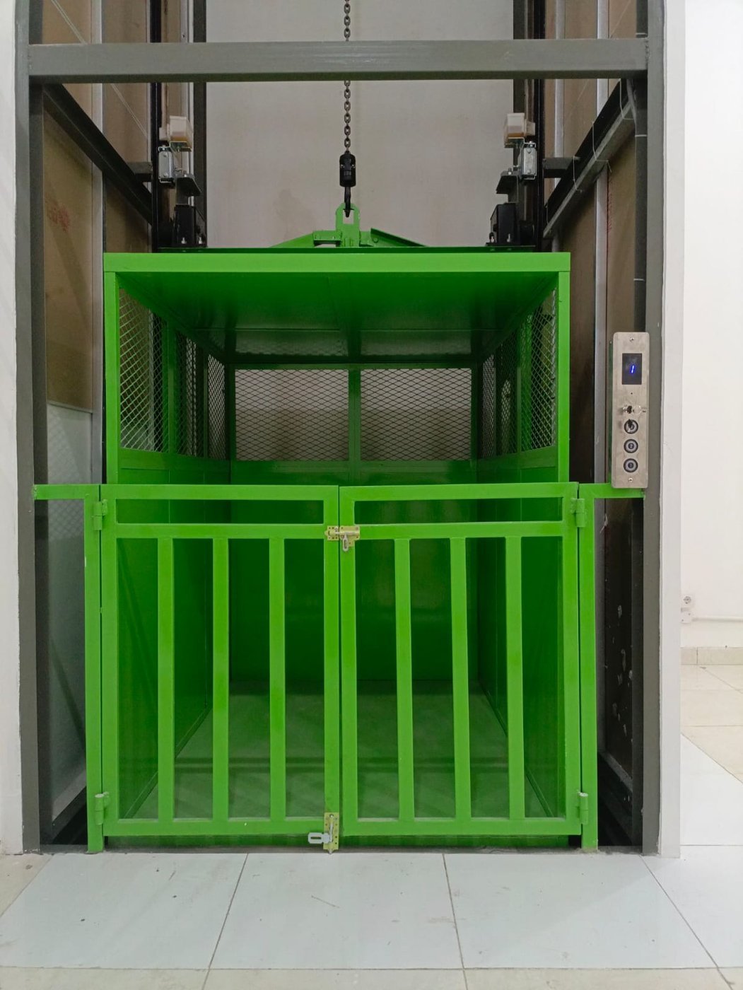 Lift barang